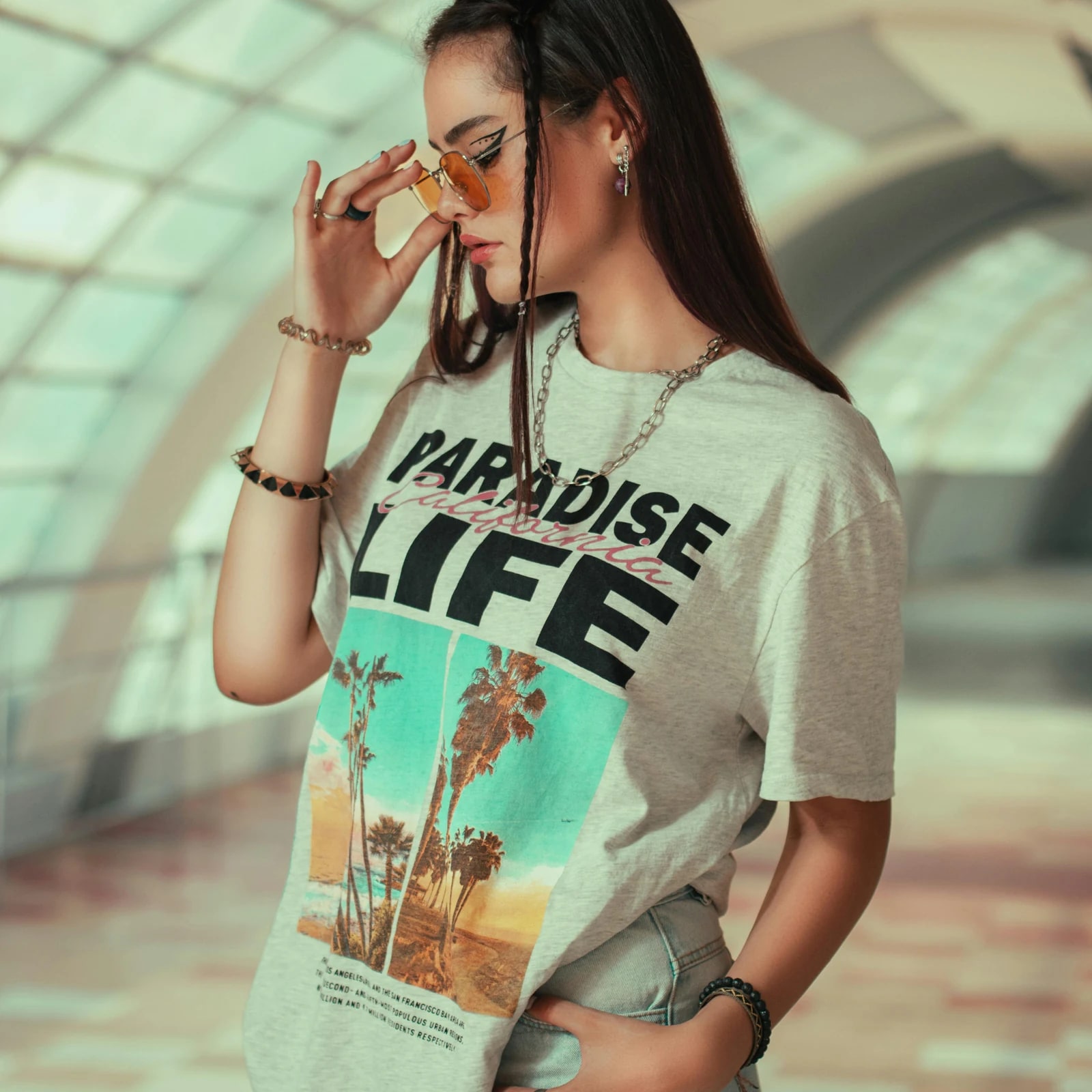 Printed T-shirt styling from the Aruvi website